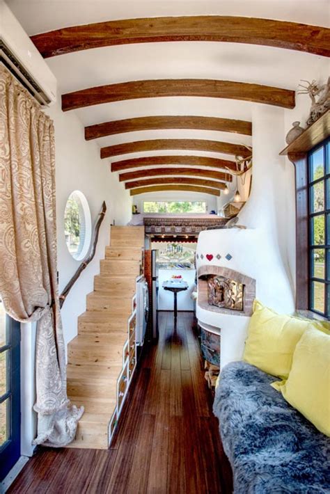 The layout is very unique and it really makes sense when you study this small house in san francisco is totally it's own. Gypsy Mermaid Tiny House - Tiny Living