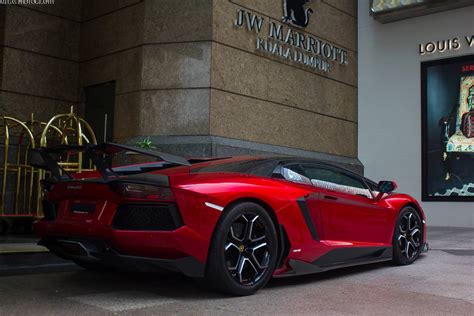 The aventador has been created to anticipate the future, as demonstrated by the use of innovative technology, including a v12 engine and the extensive use of carbon fiber. Malaysia's First RevoZport LaMotta Lamborghini Aventador ...