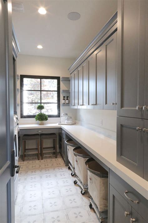 Looking to paint a room revere pewter and trying to decide if it's the would you suggest another dark grey for the foyer that would blend with the tiles (making. Benjamin Moore Trout Gray: Color Spotlight | Mudroom ...