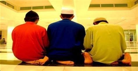 Perasaan sedih atau gelisah pasti terjadi pada hati dan pikiran seseorang. Hukum Tahan Kentut Ketika Solat - Coretan Nasihat