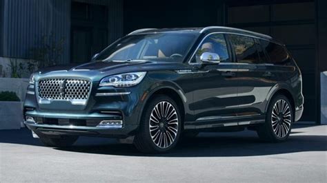 2023 Lincoln Aviator Reserve One Step Up Adds More To This Luxury Suv