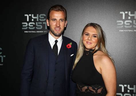 They started dating in 2017. Harry Kane Height, Weight, Age, Biography, Family ...