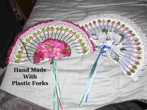 Decorative Fans Made With Plastic Forks Fork Crafts Plastic Forks
