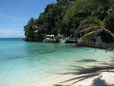 The island is the geographic location of the lost castaways, covering a period of at least 2000 years. Boracay | World Top Visited Island Of Philippines | World