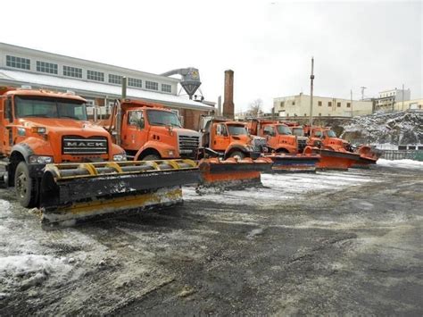 Pin By Emilio Ferrucci Jr On Snow Plowing Snow Plow Trucks Vehicles