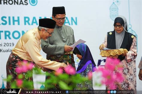 Untuk makluman semakan status permohonan fasa 1 dana inspirasi malaysia boleh disemak di laman web yapeim bermula 16 mac 2020 lepas. OKU Bakal Dapat Dana Raya - Teganukita.net