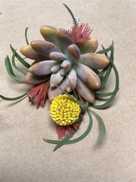 No matter the occasion, 1800flowers® has the perfect flowers & gifts for you! Boutonnières | Austin florist, Flower delivery, Fresh ...