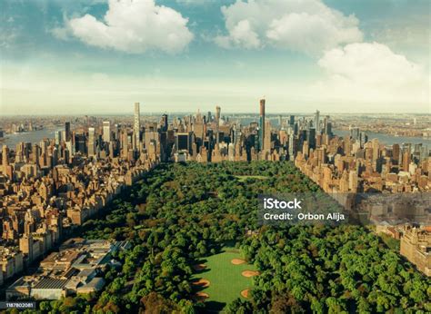 센트럴 파크의 뉴욕 스카이라인 센트럴 공원 맨해튼에 대한 스톡 사진 및 기타 이미지 센트럴 공원 맨해튼 뉴욕 시 뉴욕 주 Istock