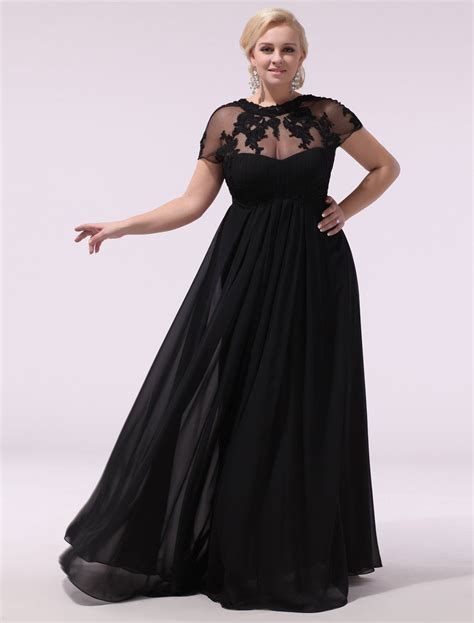 Gorgeous Black Evening Dresses Plus Size Evening Dress Chiffon Lace Applique Illusion Short