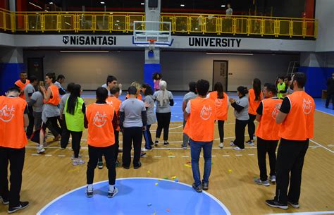 Nişantaşı üniversitesi, nişantaşı eğitim ve kültür vakfı tarafından kurulup, 16/05/2012 tarih ve 6307 sayılı kuruluş kararıyla 31/05/2012 tarih ve 28309 sayılı resmi gazete'de yayımlanmasıyla kamu. Nişantaşı Üniversitesi "Hedef milli sporcu yetiştirmek ...