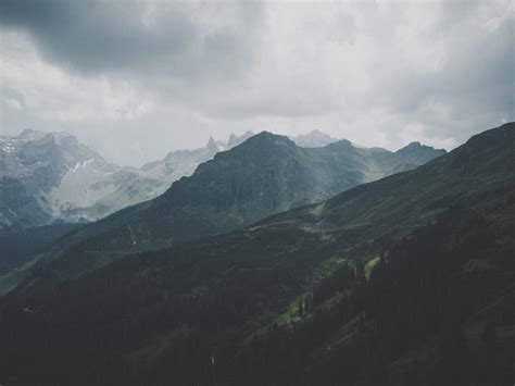 The great collection of mountain range wallpaper for desktop, laptop and mobiles. Background mountains | 19 best free background, mountain ...