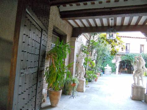 Great for familiesthis property has good facilities for. Historia y Genealogía: La Casa Grande. Torrejón de Ardoz ...