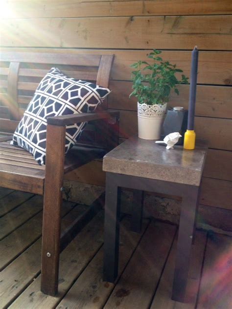 Yes, they are designed as an in order carry a concrete block normally, man would grip the block from the side, offsetting the block's loading axis from its center to the edge. DIY Concrete Side Table - Storefront Life