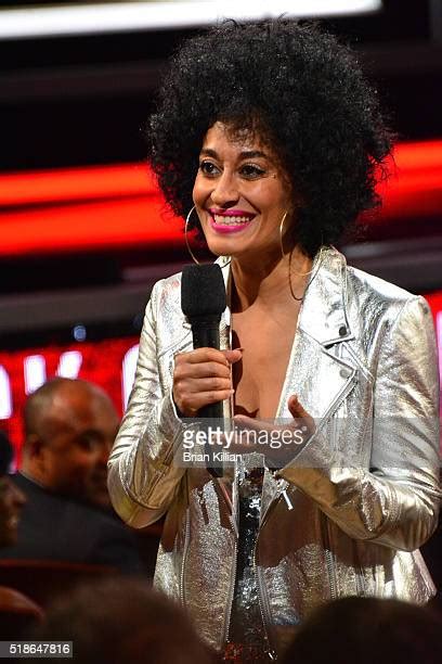 Tracee Ellis Ross Black Girls Rock Photos And Premium High Res Pictures