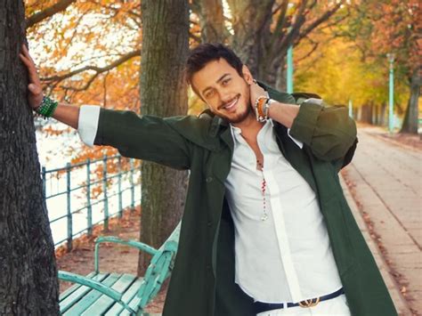 سنة 2012 اطلق سعد لمجرد اغنية سالينا التي منحته انتشارا في بعض دول الخليج العربي. شاهد بوستر أغنية سعد لمجرد الجديدة «عدى الكلام» - عين