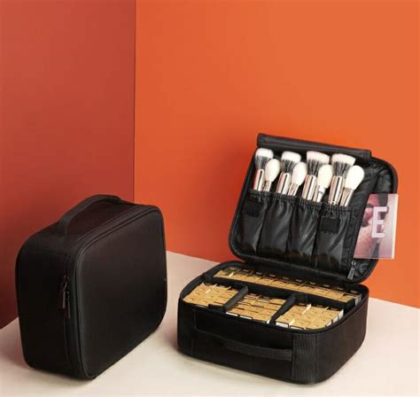 Rownyeon Makeup Train Case Makeup Bag Organizer Travel Makeup Case
