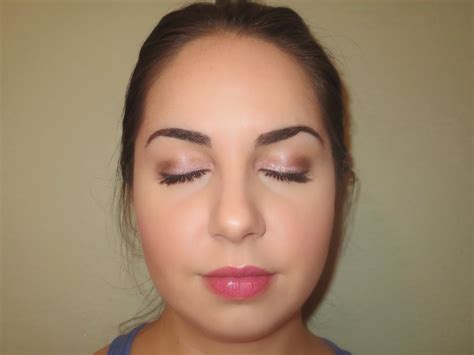 Valentines Day Makeup Look Soft And Romantic Blossom In Blush
