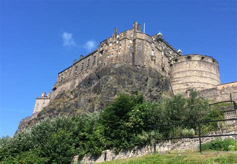 Edinburgh Castle Half Moon Battery - Eye On Edinburgh