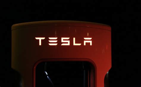 Nu igen: Tesla tilbagekalder over 1 million biler
