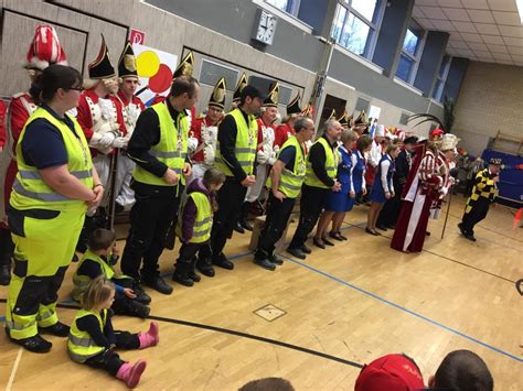 You can sort by column in ascending or descending order, and you can refine the search using the filtering option. Weiberfastnacht - Förderverein Löschzug Lohmar