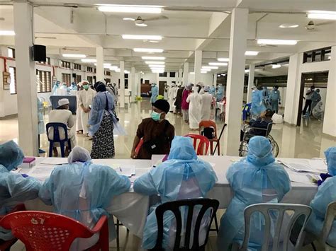 Wahai anakku, bangunlah dan hadaplah rezeki tuhanmu, dan janganlah engkau jadi dari kalangan orang yang lalai, sesungguhnya allah membahagikan rezeki. "Moga Arwah Ditempatkan Dalam Kalangan Orang Beriman ...