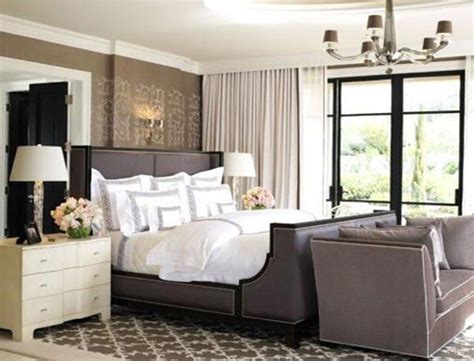 What temperature should your bedroom be at night? Bedroom Decorating Ideas for the Elderly | Bedroom design ...