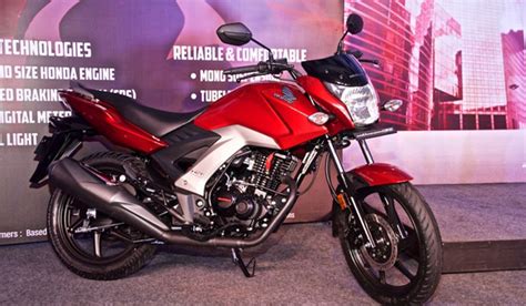 The honda cb unicorn 160 is a premium 160cc motorcycle, which has been aimed at a young breed of audience looking for a stylish commuter motorcycle for use. Honda CB Unicorn 160 price in India | Honda CB Unicorn 160 ...