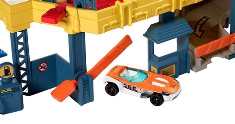 Sold and shipped by spreetail. Car Garage Play Set 4-Level Kids Toy Matchbox Service ...