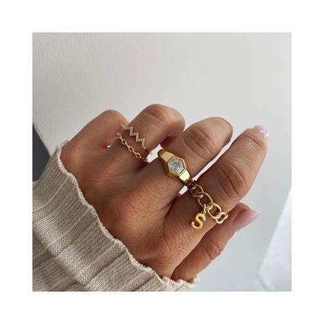 Iveta Gold Ring
