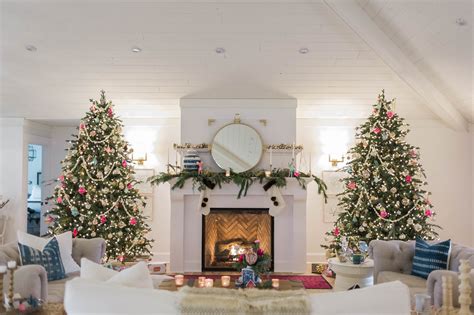 Add a marvelous look to your home decorations with our assortment of dining room furniture. Christmas Decorating Tips Home Tour - The Leslie Style
