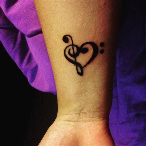 There can be various types of anatomical heart tattoo designs based on your preferences and needs. 18+ Music Heart Tattoos Designs , Ideas | Design Trends ...