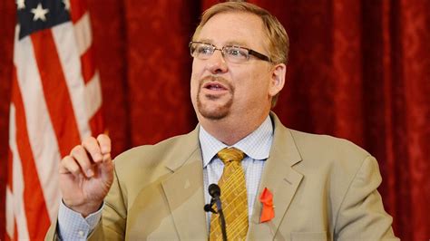 rick warren gives first sermon since son s suicide abc news