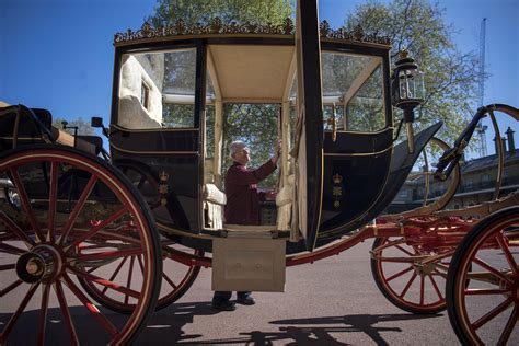 In Pictures First Look At Royal Wedding Carriages Hillingdon Times