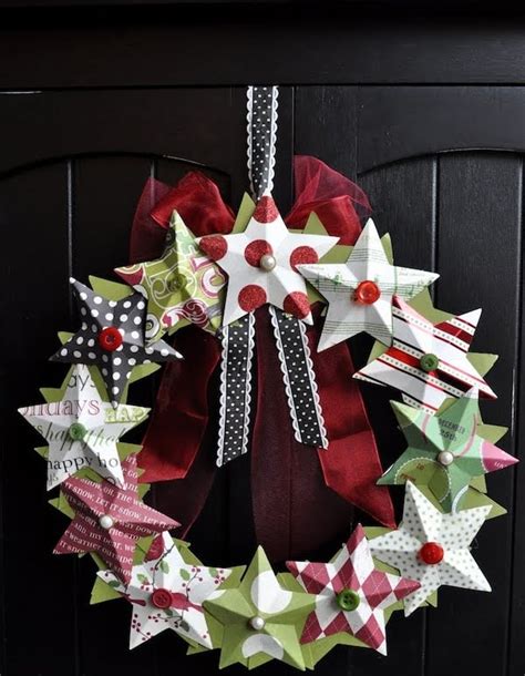 Ideas para conseguir una decoración navideña original y económica. 24 ideas para hacer tus propias estrellas - Decoración de ...