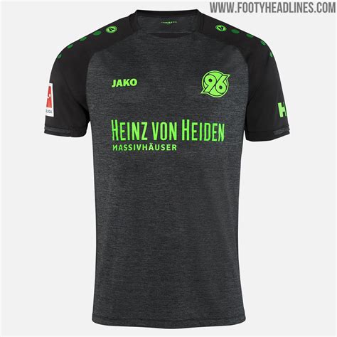 (rotes trikot, schwarze hose, weiße stutzen) genannt werden,. Hannover 96 18-19 Trikots veröffentlicht - Nur Fussball