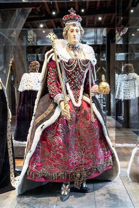 Elizabeth ii (elizabeth alexandra mary; Elizabeth I in 2020 | Elizabeth i, Westminster abbey, King ...