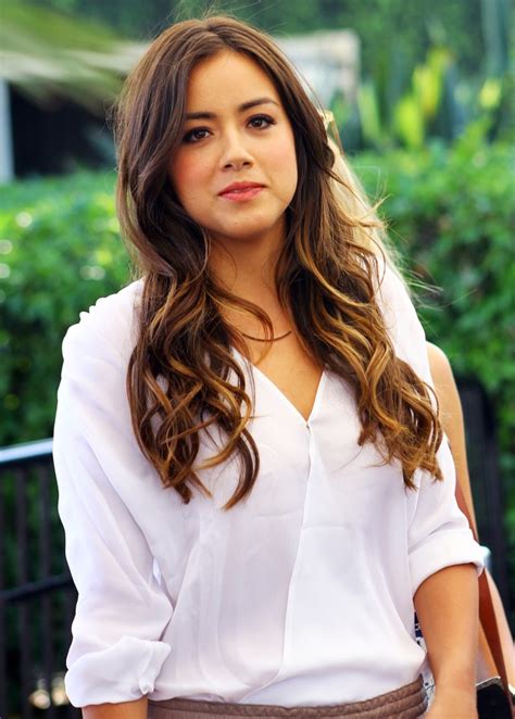 Find the perfect chloe bennet stock photos and editorial news pictures from getty images. Chloe Bennet Wiki,Bio,Age,Profie,Images,Boyfriend,Singer ...