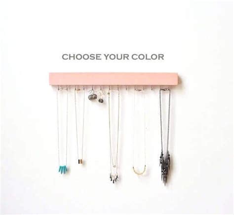 Easy Diy Jewelry Holder To Organize Necklaces Tangle Free Jewelry