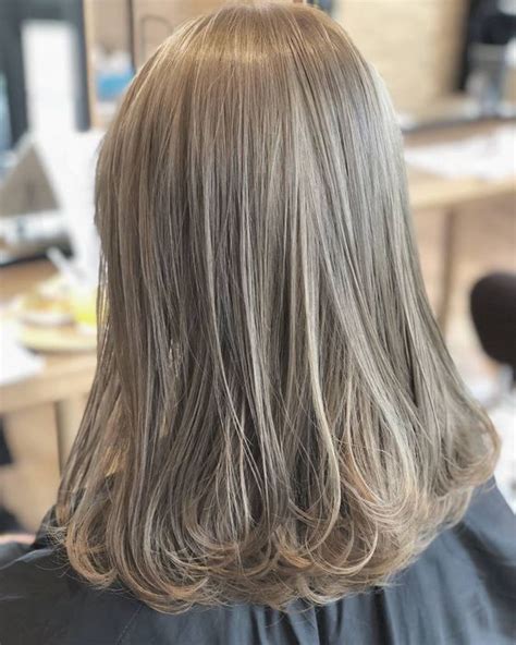 Pilihlah cat rambut yang terbaik, tahan lama, dan aman untuk rambut serta kulit kepalamu. Contoh Cat Rambut Terbaru : Contoh Model Rambut Panjang ...
