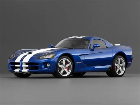 The t56 transmission has been replaced with the new tremec tr6060. 2006 Dodge Viper SRT-10 Coupe | Review | SuperCars.net