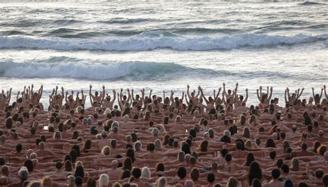 Bondi Beach Crowds My XXX Hot Girl