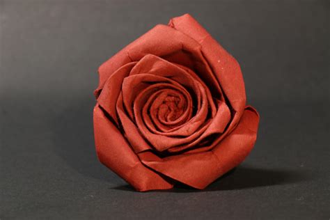 Rose Ichikawa Masahiro Origami