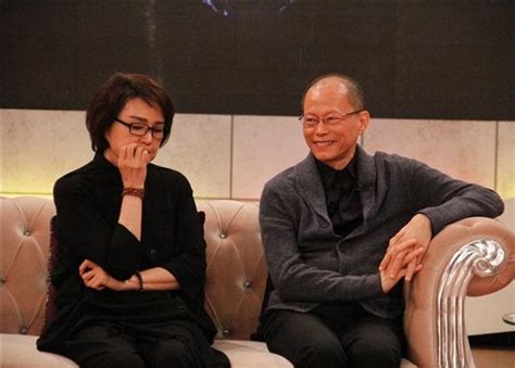 Li is noted for her roles in the dream of red mansions (2010), the founding of a party (2011), white deer plain (2017), princess agents (2017), joy of life (2019), jade dynasty (2019). 張毅.楊惠姍投身琉璃藝術創作28載 李行導演卻唱衰？! - 每日頭條