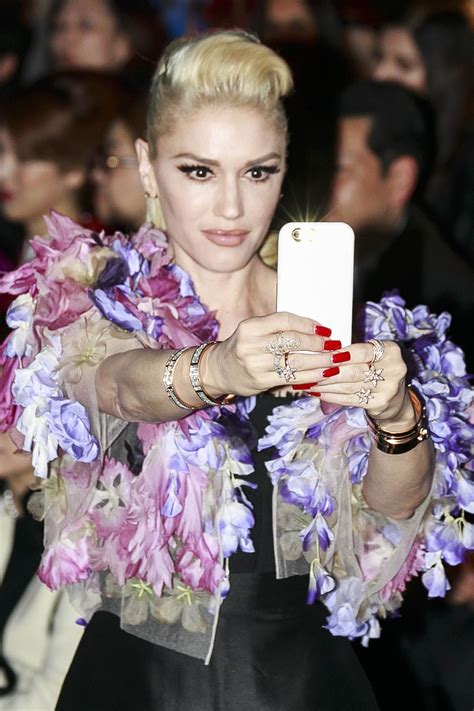 Gwen stefani and justin timberlake, ron funches — hair up (2016). Gwen Stefani - 2016 Tokyo Fashion Week 3/14/2016 • CelebMafia