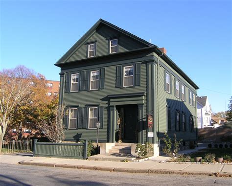 US Ghost Adventures under contract to buy Lizzie Borden House in Fall River