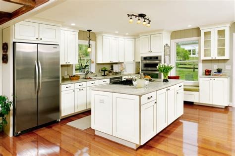 Wall cabinets in a bathroom are a handy place for storage. Shenandoah Cabinets Pricing | Cabinets Matttroy