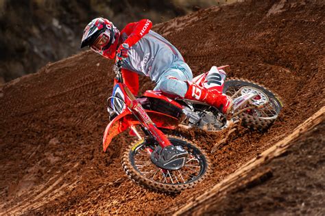 Ken roczen and justin brayton prepare for the 2020 supercross season for team honda hrc. Justin Brayton - Team Honda HRC 2020 - Motocross Pictures ...