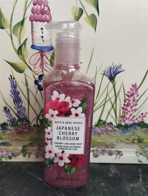 Bbw Japanese Cherry Blossom Creamy Luxe Hand Soap Ml Beauty