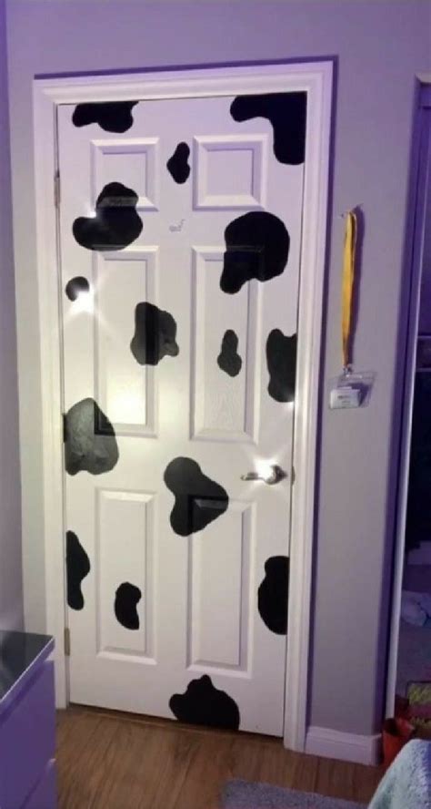 We did not find results for: Inspo puerta de vaquita | Indie room decor, Painted ...