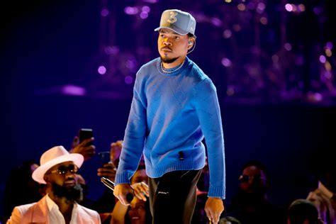 Who Is Chance The Rapper Married To Rapper Spotted Dancing